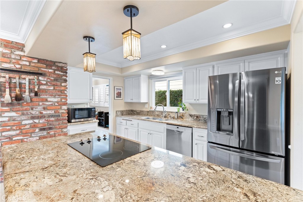 3214 Dakota Avenue Costa Mesa, CA 92626 - Photo 13 of 32