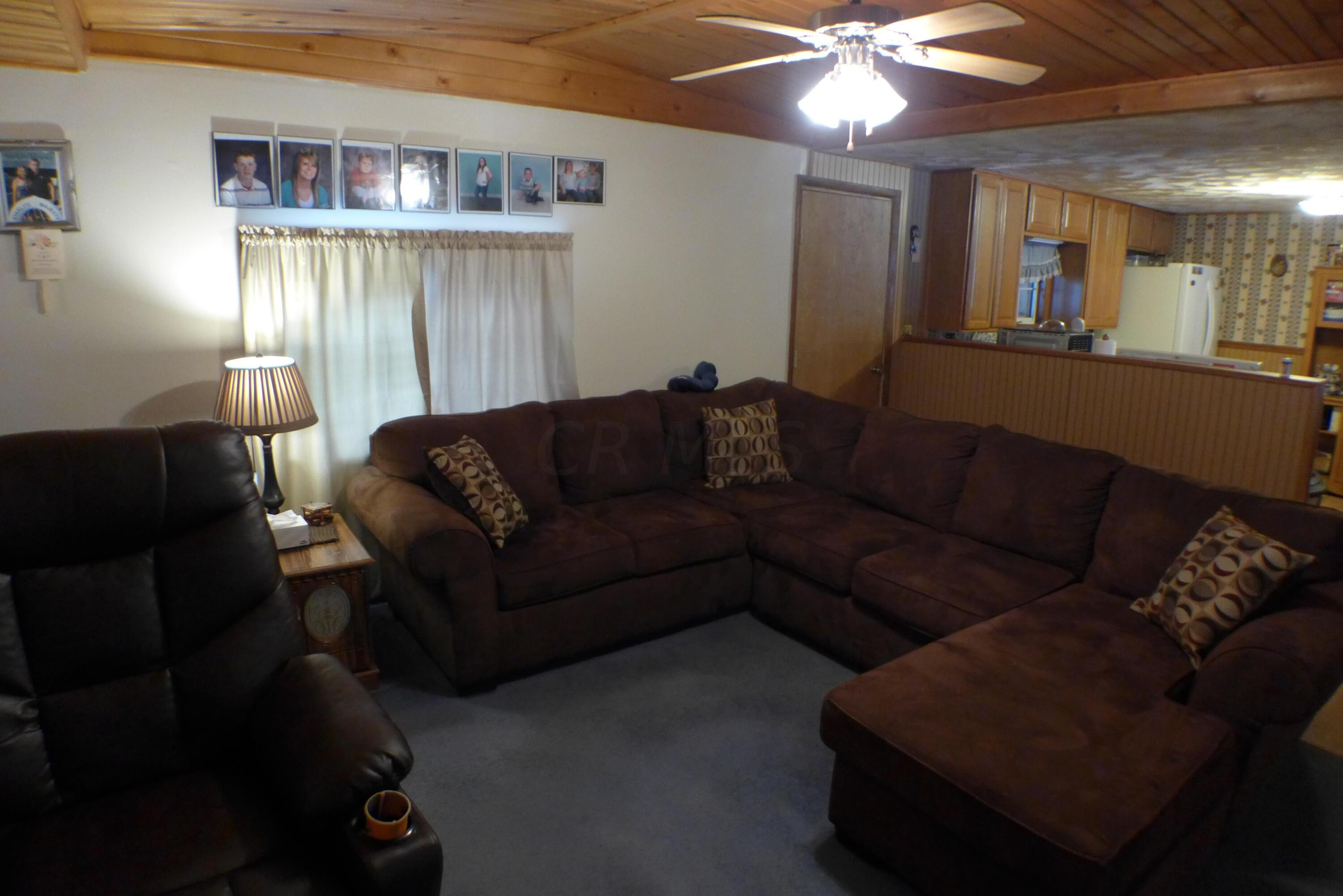 13621 Burns Road Amanda, OH 43102 - Photo 19 of 41 P1120057