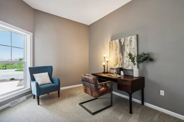 $679,900 | 1388 Prairie Creek Boulevard, Unit 12, Oconomowoc, WI 53066