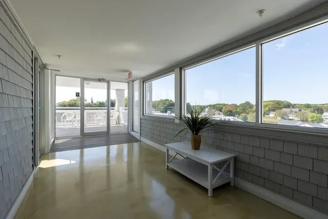 $489,900 | 31 Ocean Avenue, Unit 309, York, ME 03909