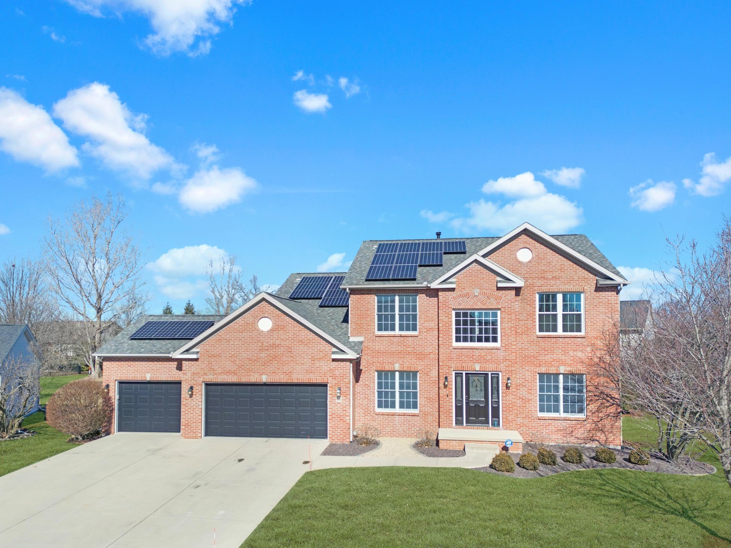 22 Paige Place Bloomington, IL 61704 - Photo 1 of 45 Gallery Image 1