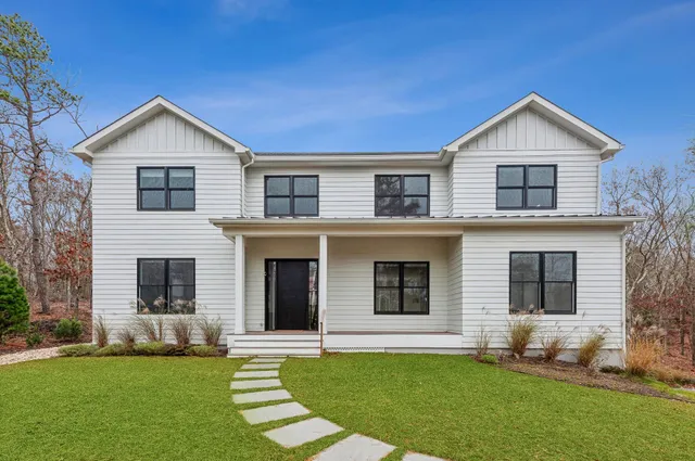 $100,000 | 49 Cosdrew Lane, East Hampton, NY 11937