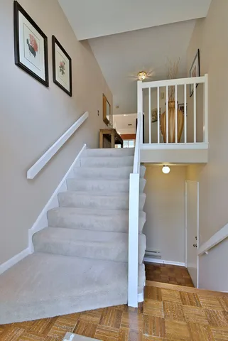 $319,900 | 5 Willow Parkway, Unit 5, Buffalo Grove, IL 60089