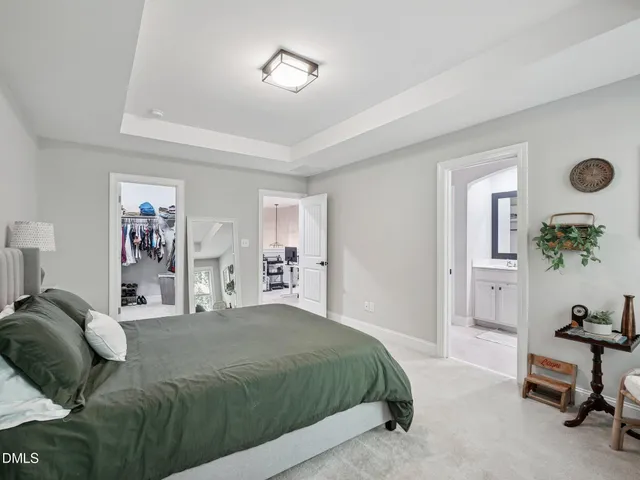 a view of a workspace with furniture