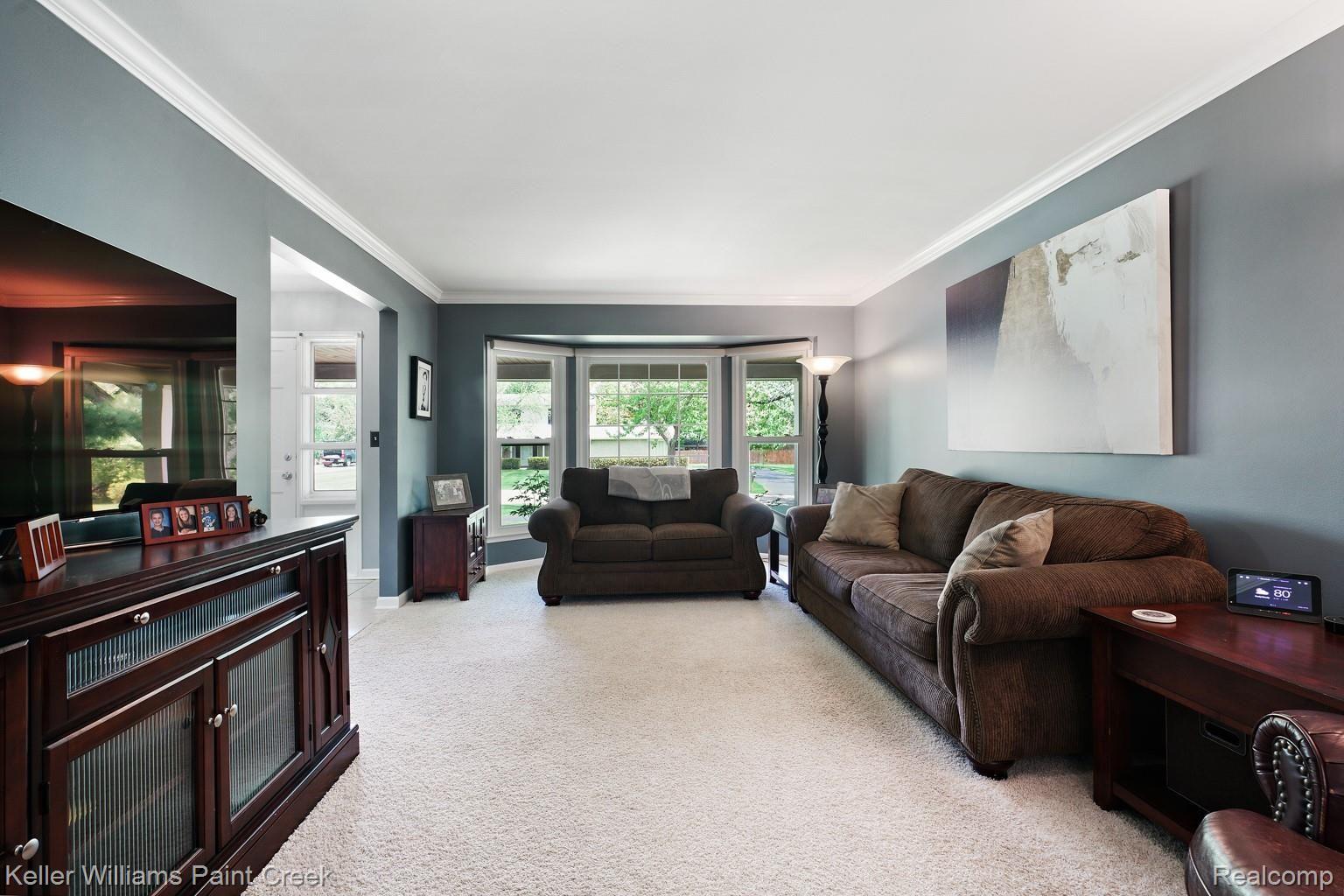 1491 Biggers Drive Rochester, MI 48309 - Photo 17 of 42 This Living Room is huge!