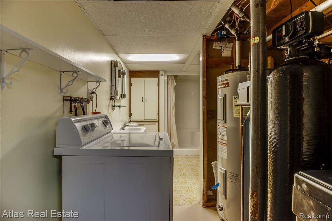 3931 Herd Road Metamora, MI 48455 - Photo 58 of 61 Int-37.jpg
