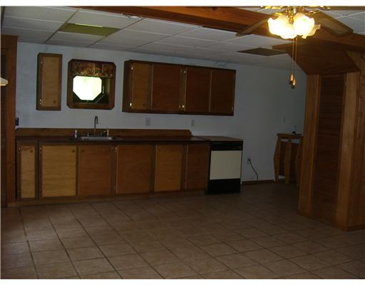 265 Furnace Run Road Freeport, PA 16229 - Photo 3 of 10 Kitchen.
