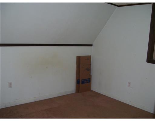 265 Furnace Run Road Freeport, PA 16229 - Photo 8 of 10 Bedroom.