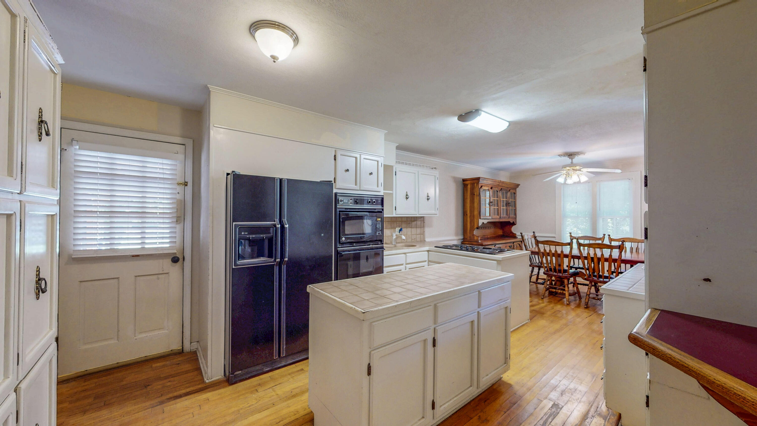 2142 Timber Trace Circle Northwest Cleveland, TN 37311 - Photo 13 of 39 13-2142-Timber-Trace-Cir-NW-08302025_103