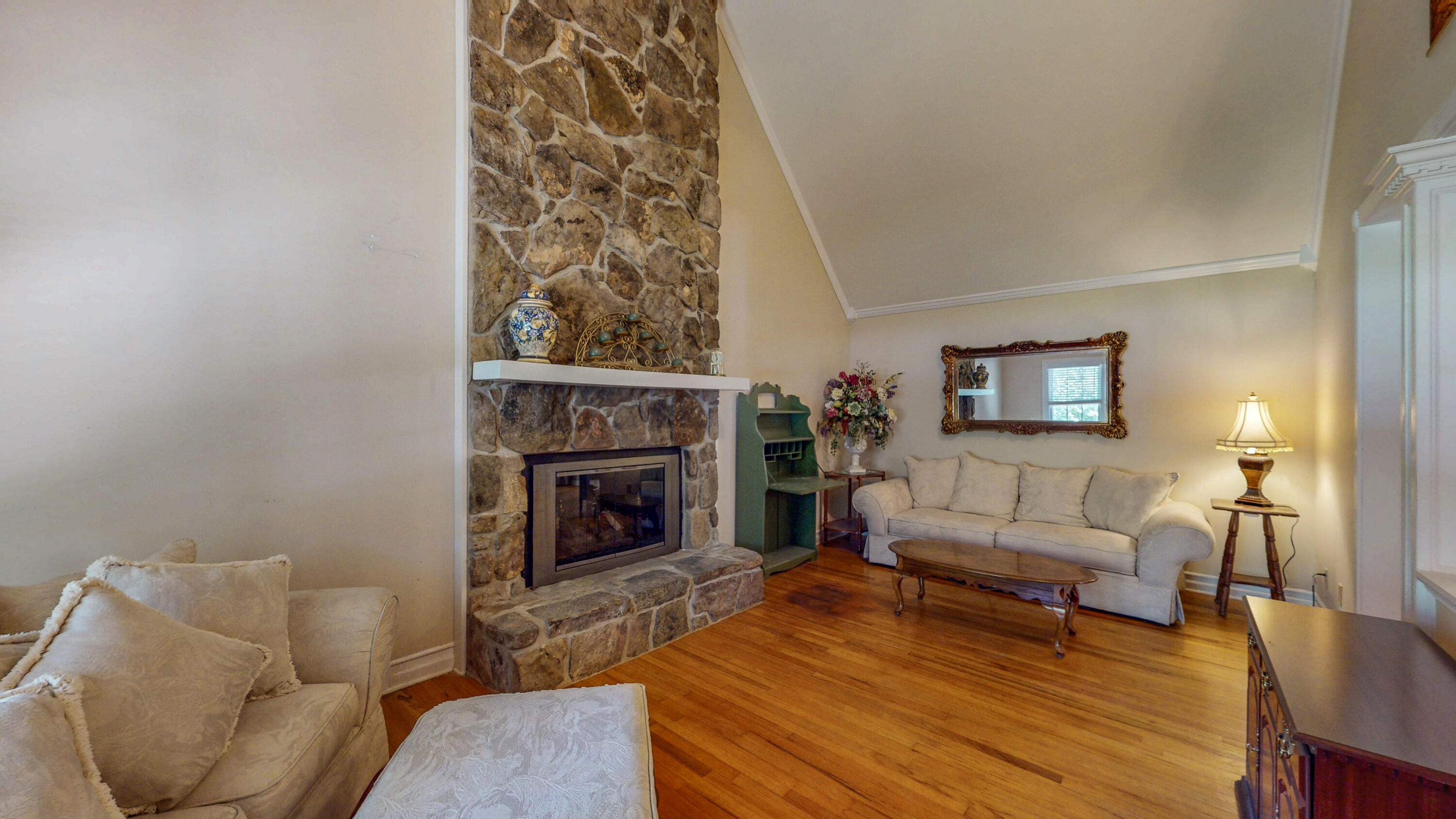 2142 Timber Trace Circle Northwest Cleveland, TN 37311 - Photo 8 of 39 8-2142-Timber-Trace-Cir-NW-08302025_1037