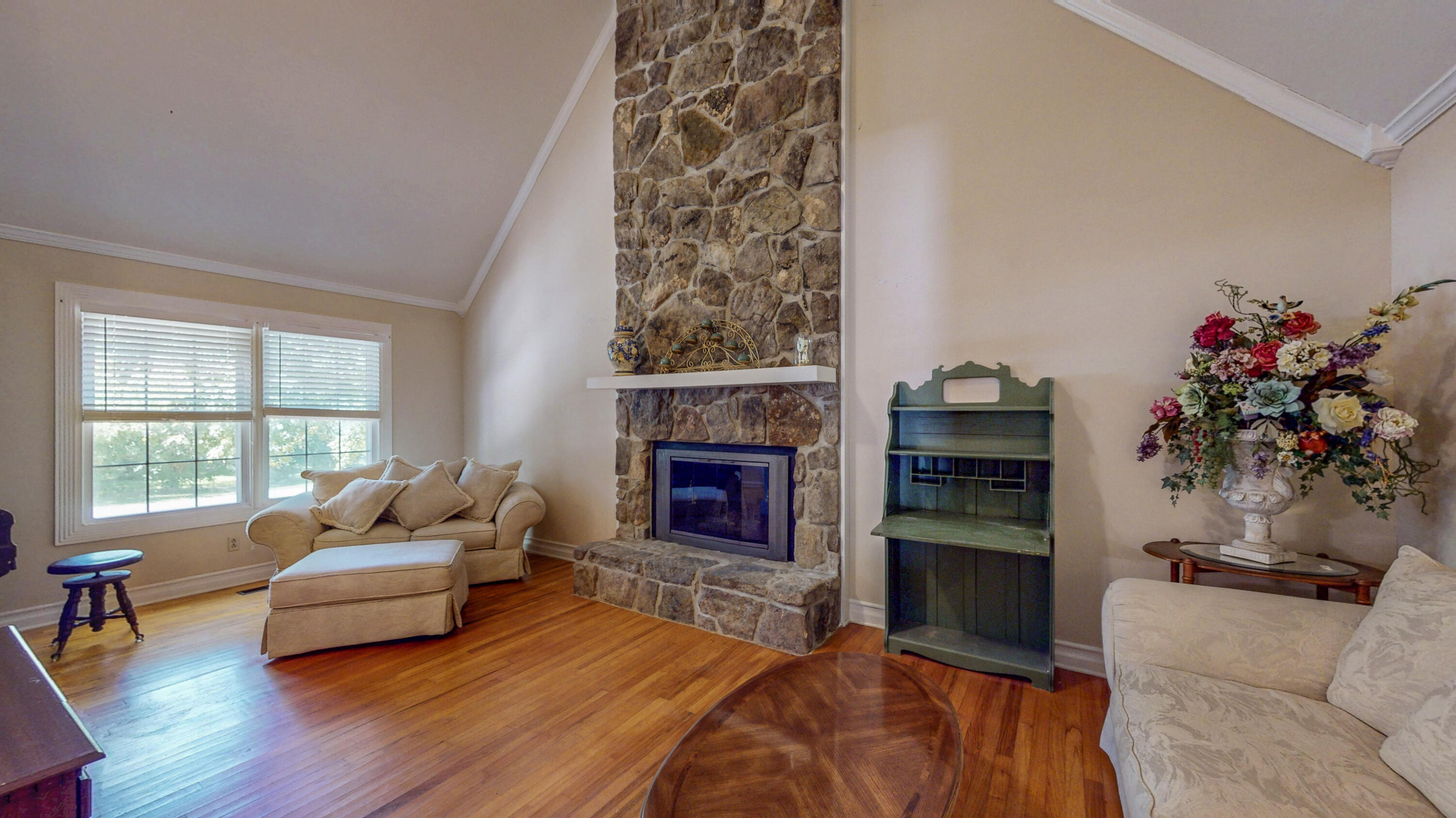 2142 Timber Trace Circle Northwest Cleveland, TN 37311 - Photo 9 of 39 9-2142-Timber-Trace-Cir-NW-08302025_1038