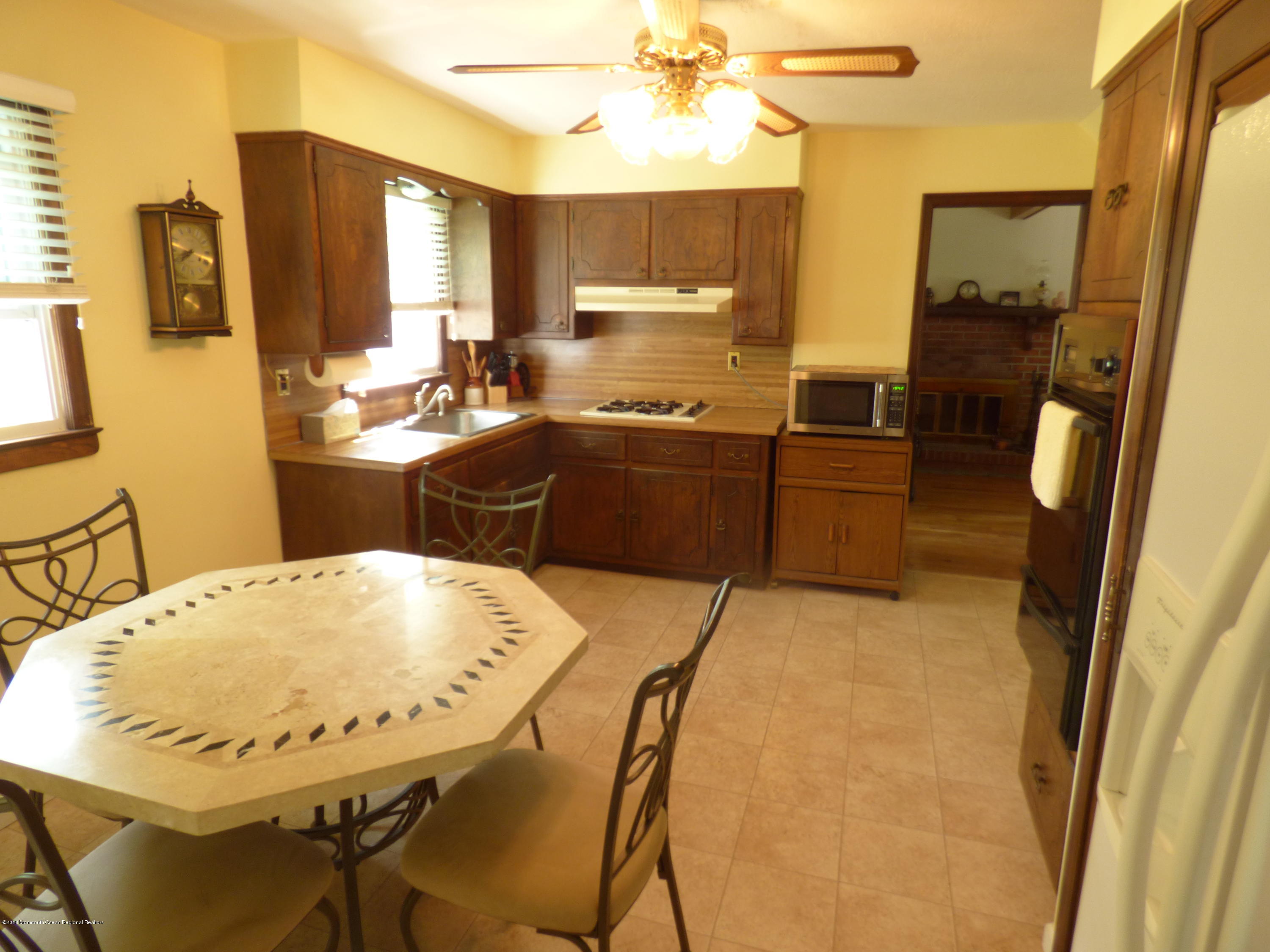 1020 Green Grove Road Neptune Township, NJ 07753 - Photo 9 of 40 P1030347
