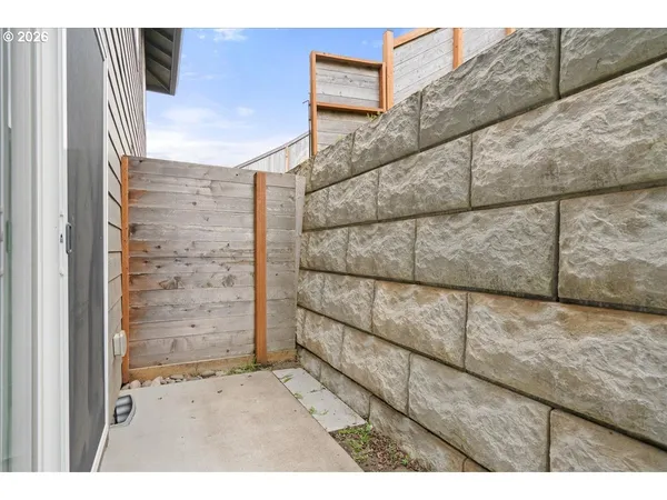 $365,000 | 5912 Belknap Springs Street Southeast, Salem, OR 97306