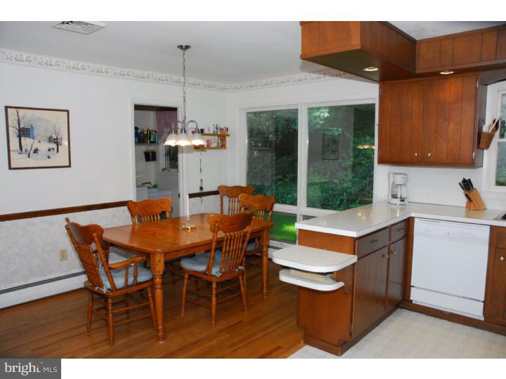 223 Chapel Hill Road Sinking Spring, PA 19608 - Photo 8 of 16 Dining Room