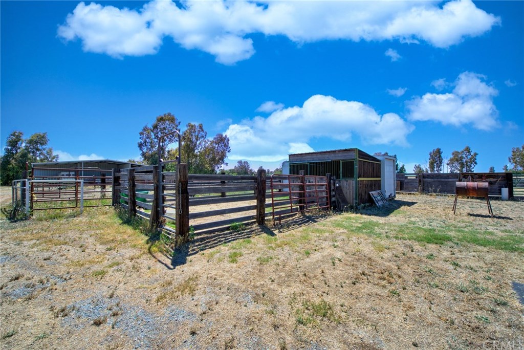 5180 Rawson Road Corning, CA 96021 - Photo 11 of 74