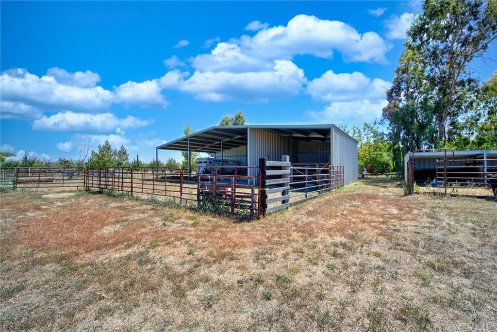 5180 Rawson Road Corning, CA 96021 - Photo 20 of 74
