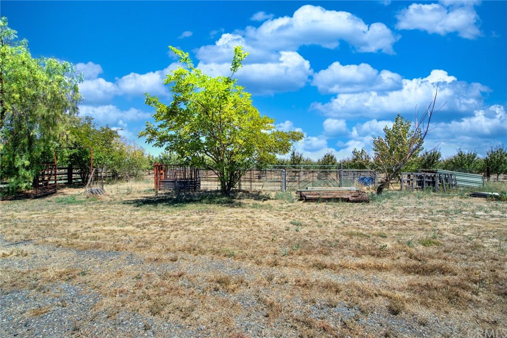 5180 Rawson Road Corning, CA 96021 - Photo 27 of 74