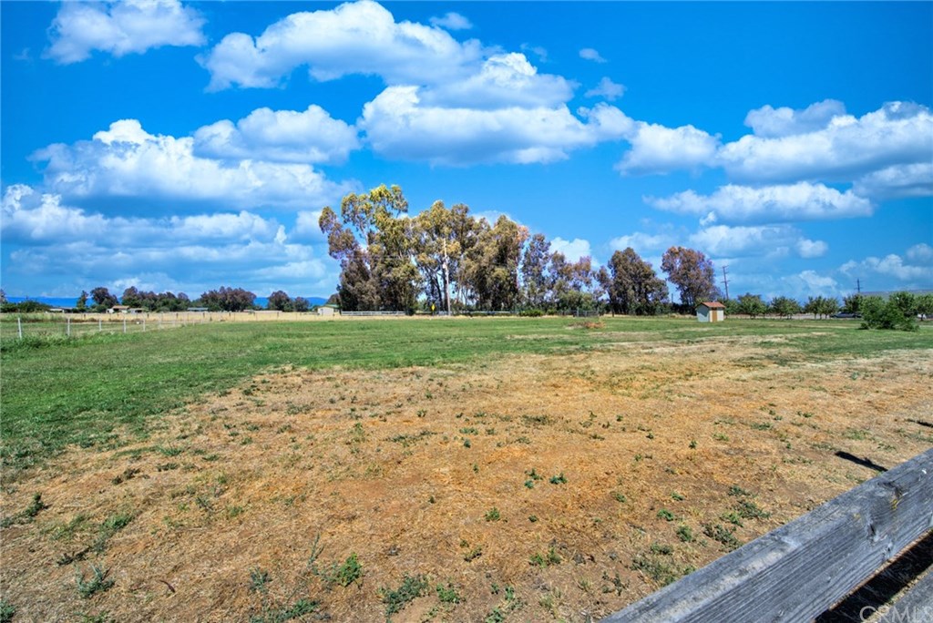 5180 Rawson Road Corning, CA 96021 - Photo 4 of 74