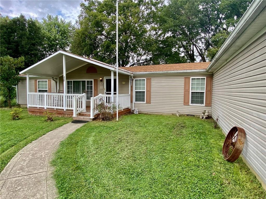 437 Cool Evening Road Cloverdale, IN 46120 - Photo 3 of 59 Gallery Image 3