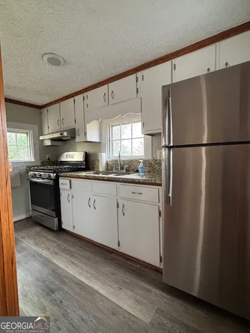 $2,400 | 332 Carr Street, Athens, GA 30605