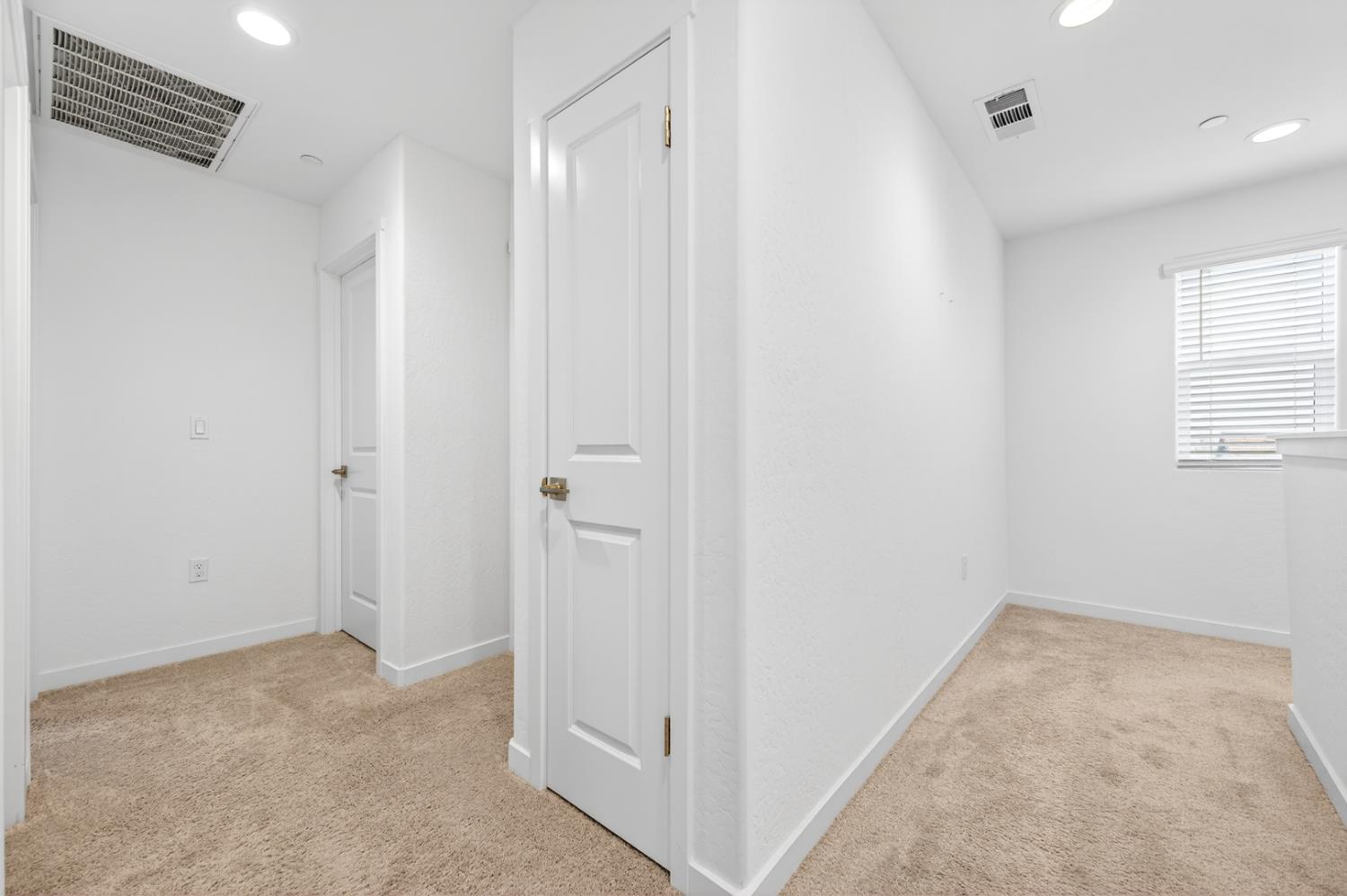 317 Talus Way South Madera, CA 93636 - Photo 25 of 61 an empty room with windows