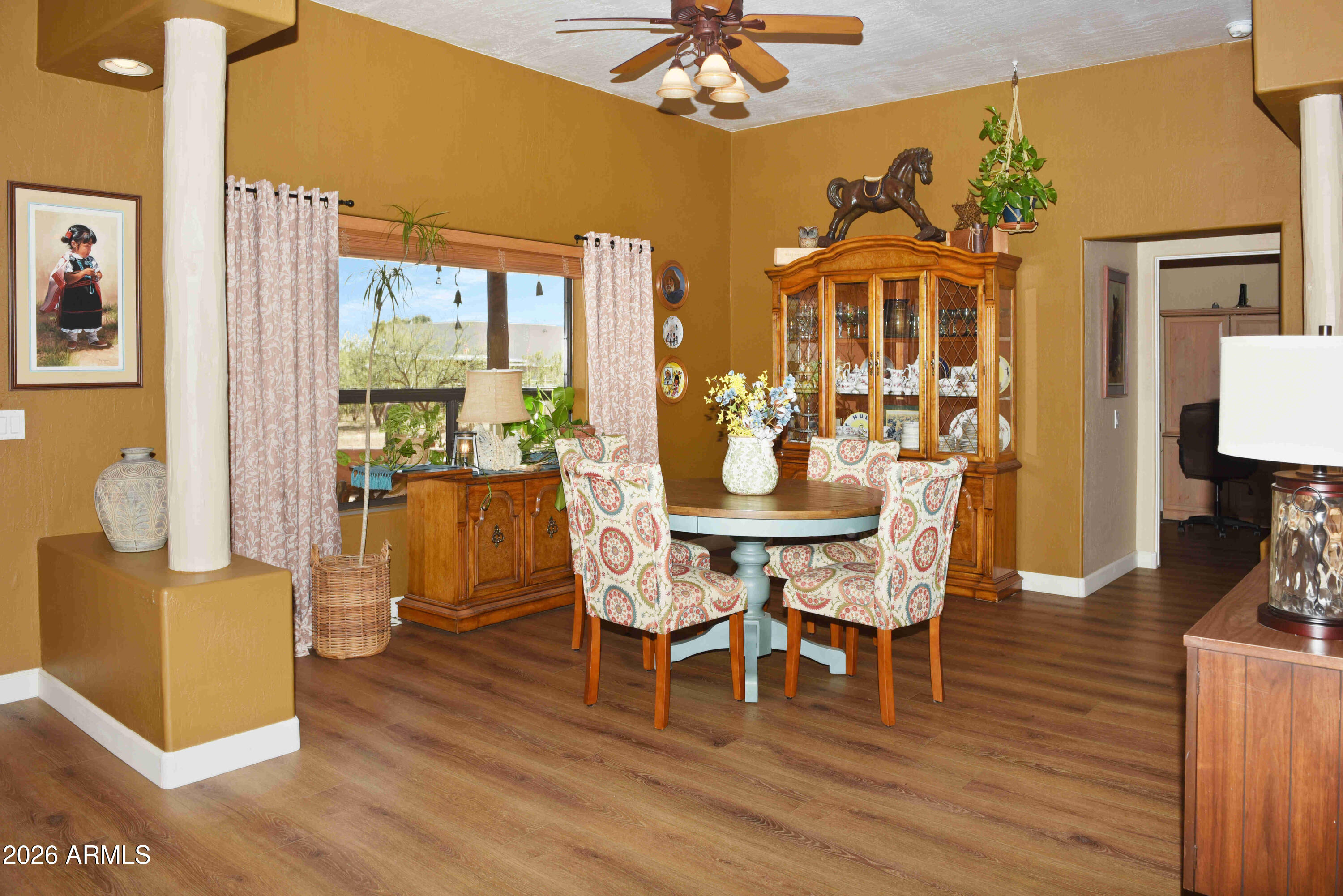 914 East Carlise Road Phoenix, AZ 85086 - Photo 6 of 49 ONN_9017
