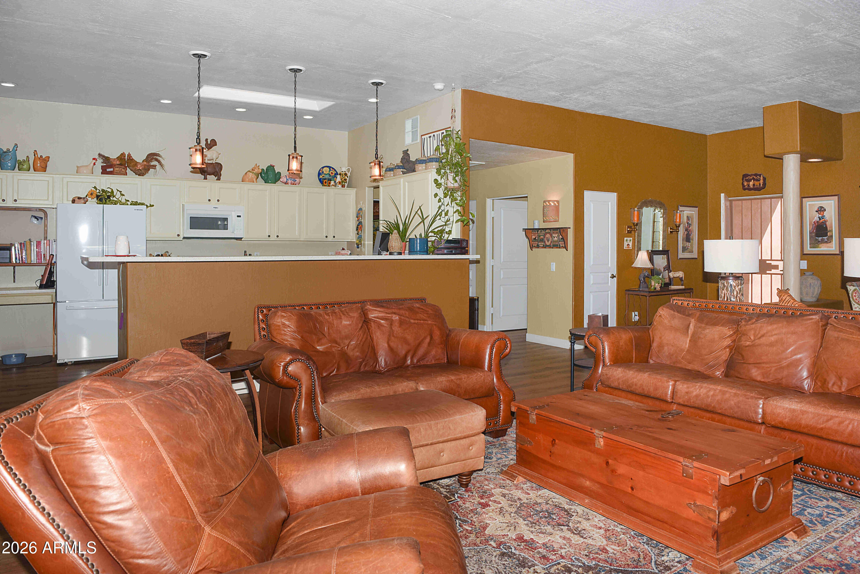 914 East Carlise Road Phoenix, AZ 85086 - Photo 10 of 49 ONN_9047