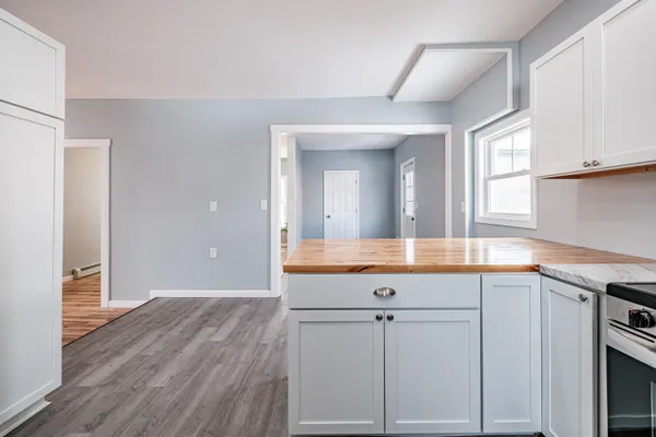 $314,900 | 74 Lincoln Avenue, Rumford, ME 04276