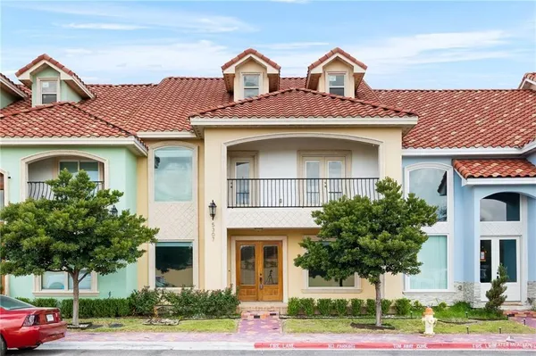 $2,200 | 5307 North Crown Point, Pharr, TX 78577