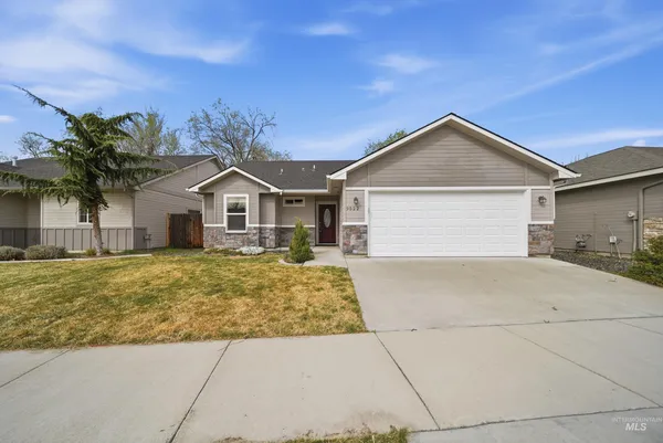 $425,000 | 9522 West Woodland Lane, Boise, ID 83704