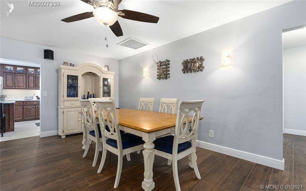 1463 Northwest Spruce Ridge Drive Stuart, FL 34994 - Photo 11 of 34 Gallery Image 11