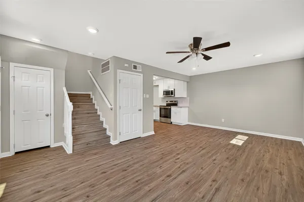 $74,900 | 7047 Bissonnet Street, Unit 54, Houston, TX 77074