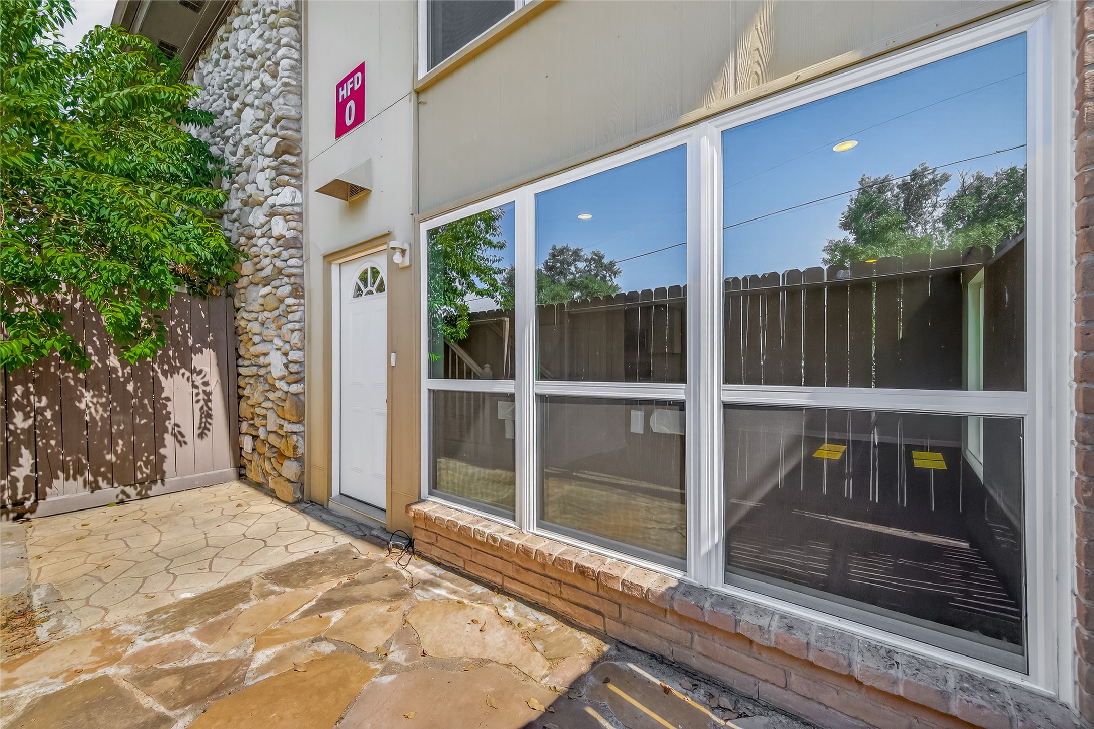 7047 Bissonnet Street, Unit 54 Houston, TX 77074 - Photo 5 of 30