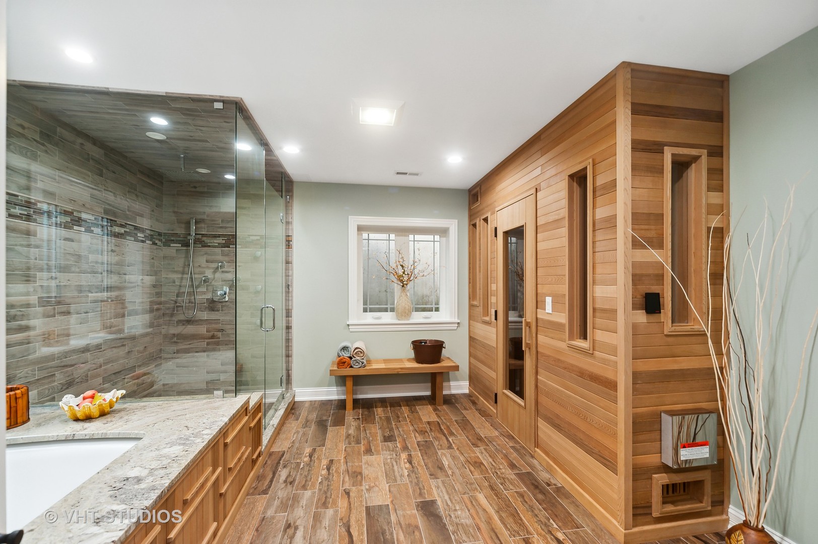 1010 Gladish Lane Glenview, IL 60025 - Photo 20 of 28 a very nice looking room with a large window