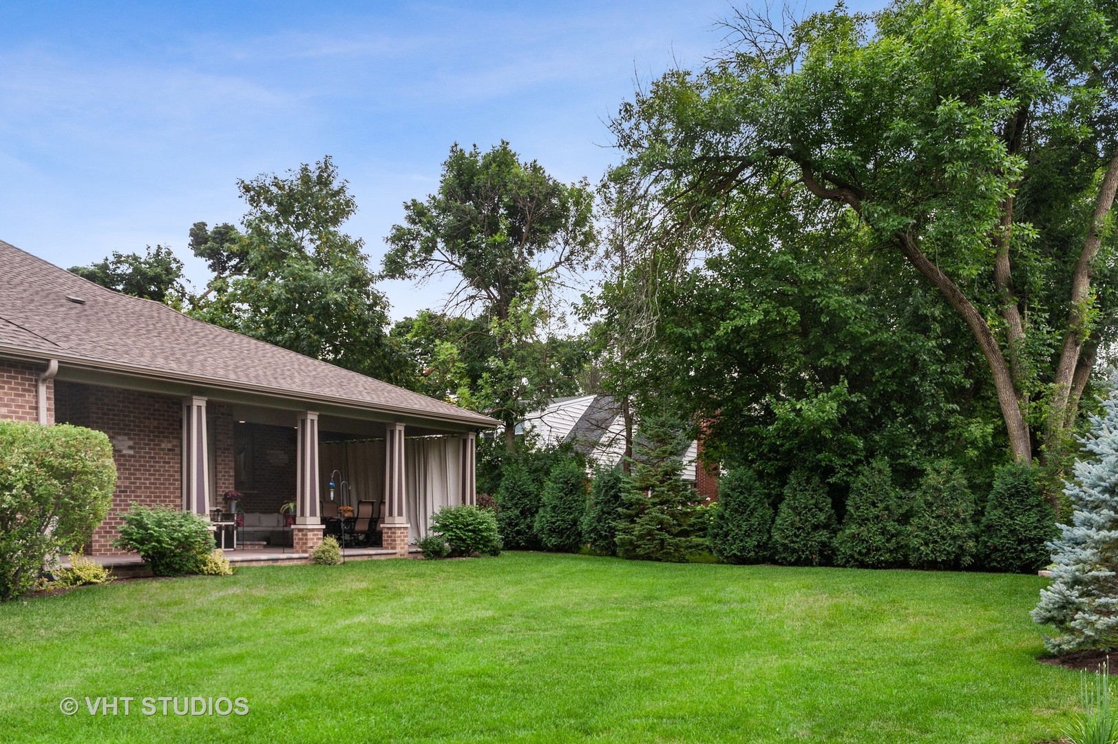 1010 Gladish Lane Glenview, IL 60025 - Photo 24 of 28 a view of a house with a yard