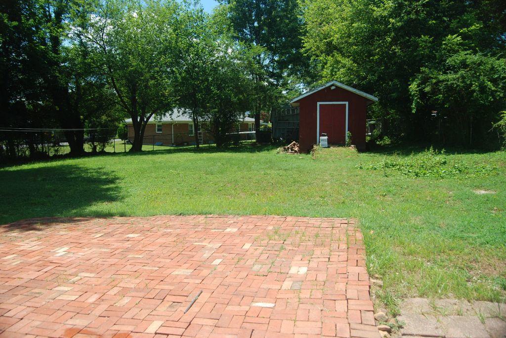 7010 Brookview Road Roanoke, VA 24019 - Photo 13 of 13 Shed