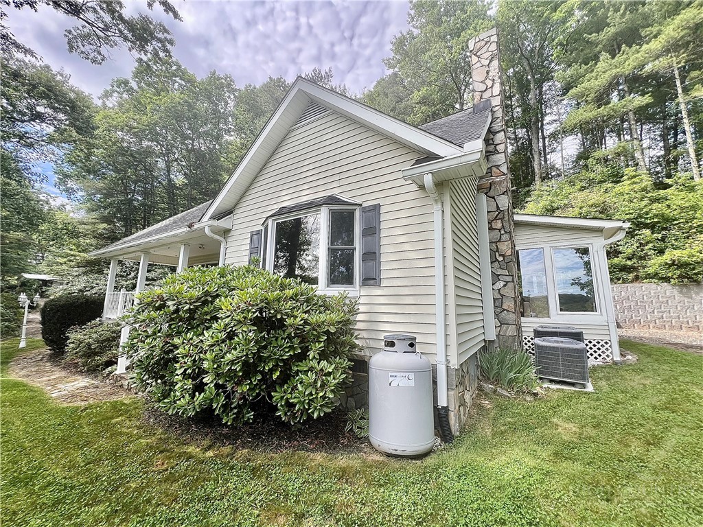 183 Lemly Hill Road Fleetwood, NC 28626 - Photo 3 of 20