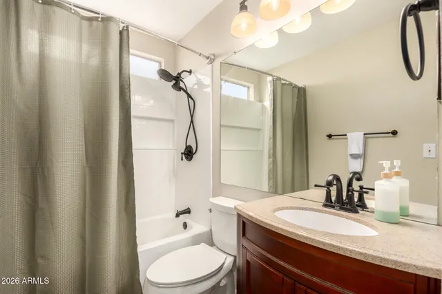 $369,900 | 1002 East Oraibi Drive, Phoenix, AZ 85024