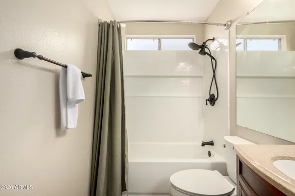 $369,700 | 1002 East Oraibi Drive, Phoenix, AZ 85024