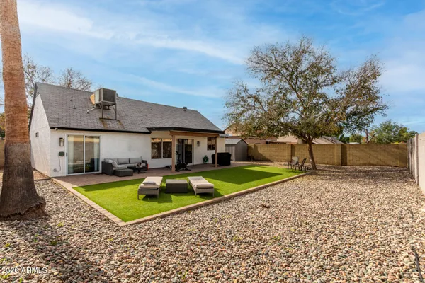 $369,700 | 1002 East Oraibi Drive, Phoenix, AZ 85024