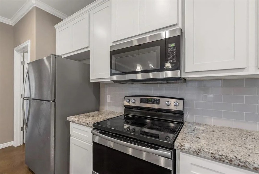 3209 Link Street Bryan, TX 77801 - Photo 2 of 16