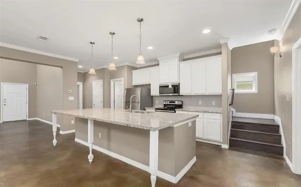 $3,495 | 3209 Link Street, Bryan, TX 77801