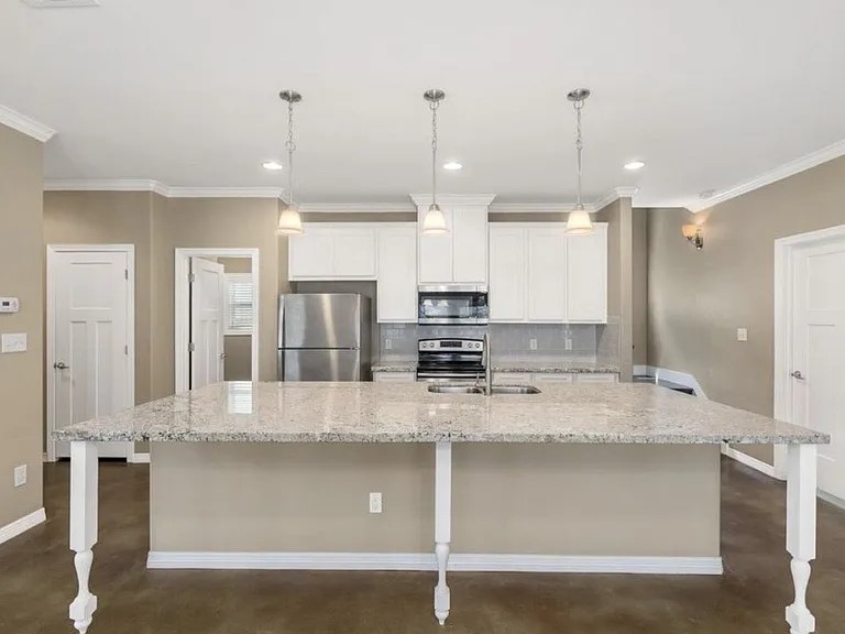 3209 Link Street Bryan, TX 77801 - Photo 6 of 16