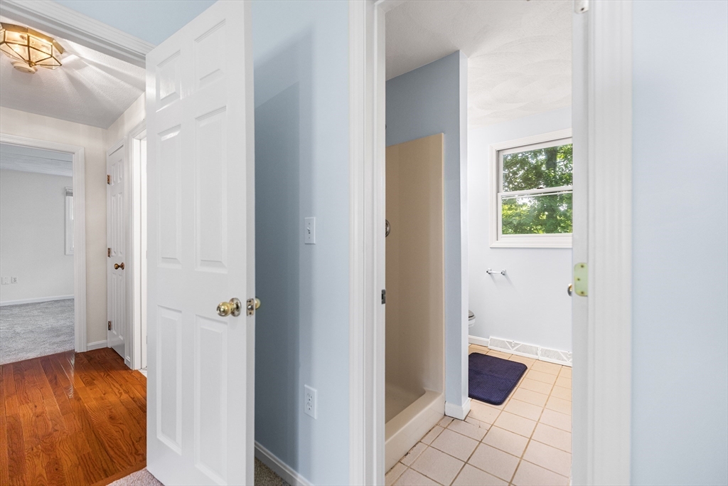 89 Old Andover Road North Reading, MA 01864 - Photo 20 of 42