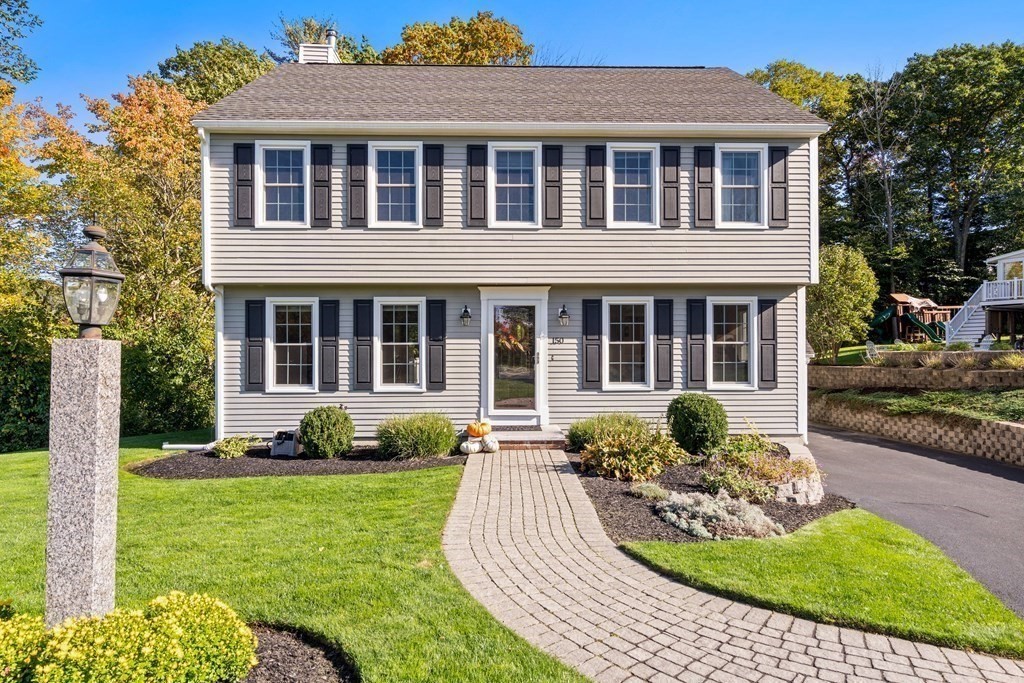 150 Old Farm Road North Andover, MA 01845 - Photo 1 of 36 Gallery Image 1