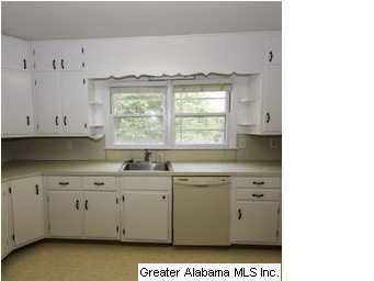 140 Memory Court Birmingham, AL 35213 - Photo 7 of 15