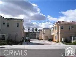 $4,395 | 306 Lampman Way, Placentia, CA 92870