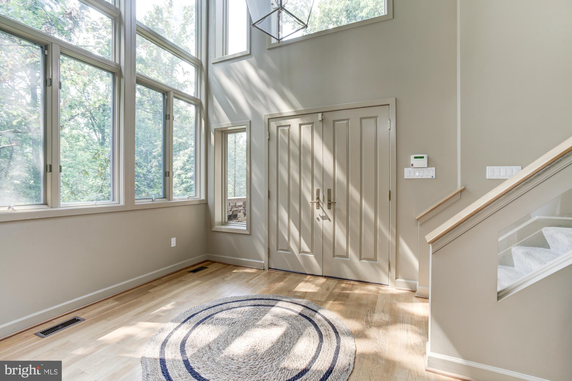 7 Evan Way Baltimore, MD 21208 - Photo 3 of 63