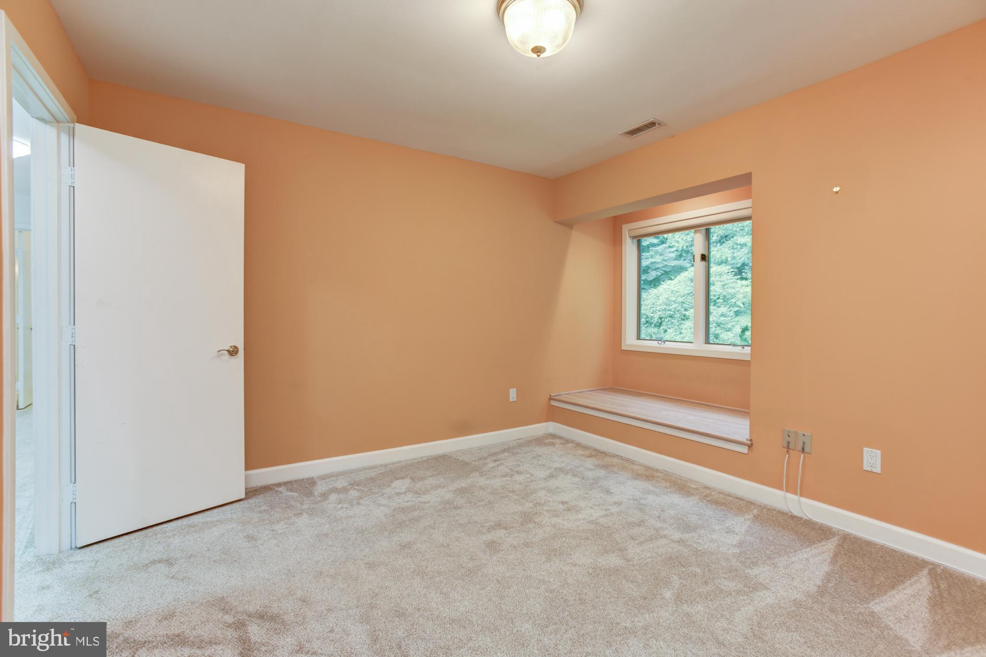 7 Evan Way Baltimore, MD 21208 - Photo 35 of 63