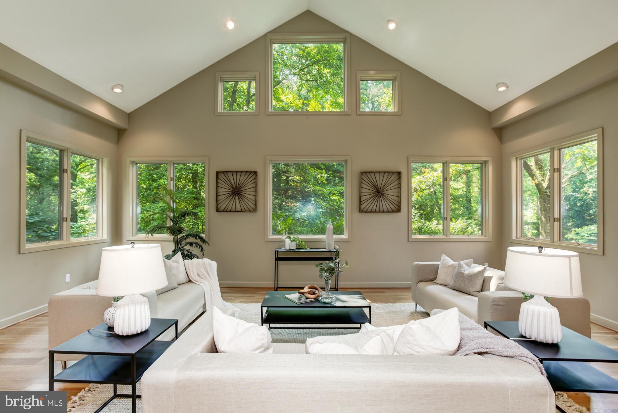 7 Evan Way Baltimore, MD 21208 - Photo 6 of 63